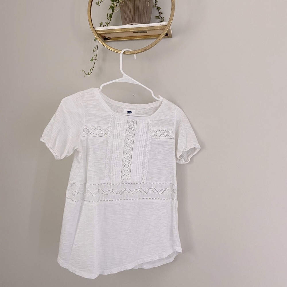 Old Navy Lace Design White Tee